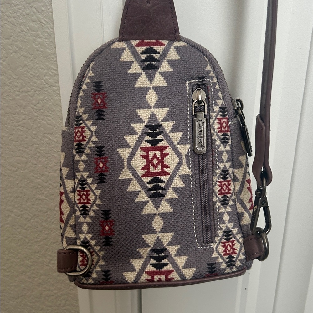 Wrangler Geometric Patterned Small Crossbody - Picture 4 of 7